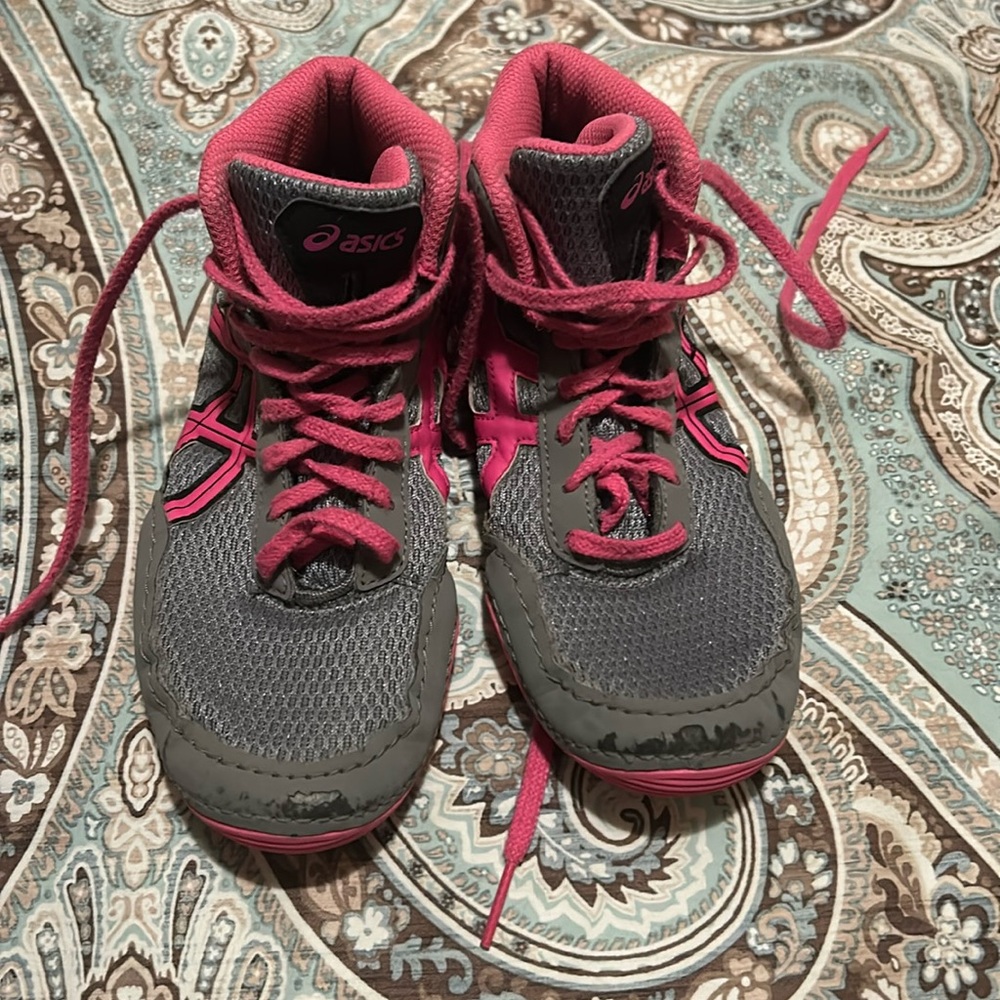 Kids wrestling shoes